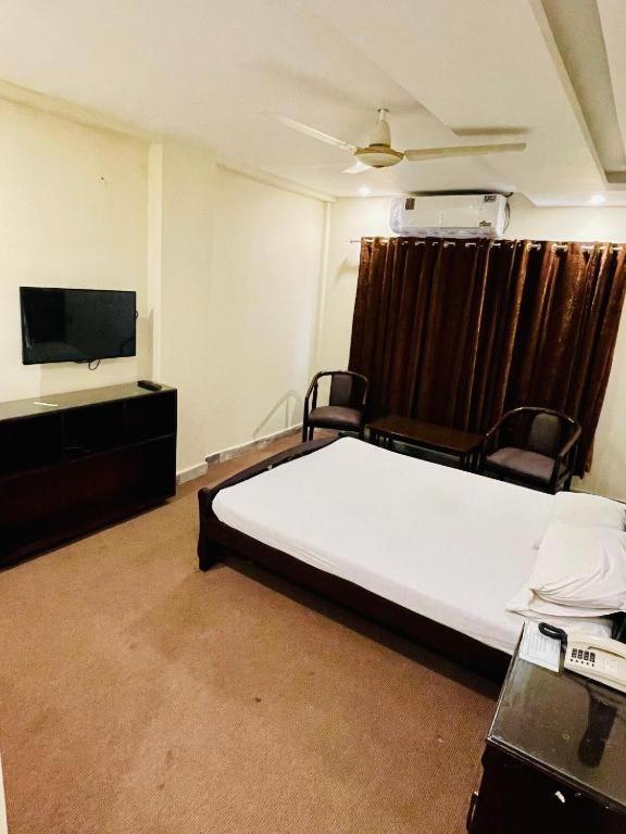 Citymax Hotel Rawalpindi Exteriör bild